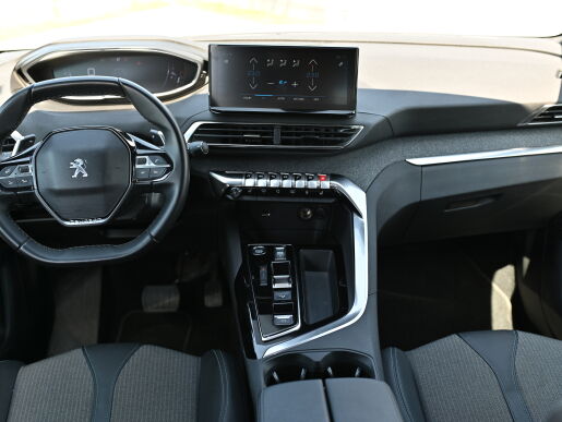 Peugeot 5008 Allure Pack 1,2 Pure Tech EAT8