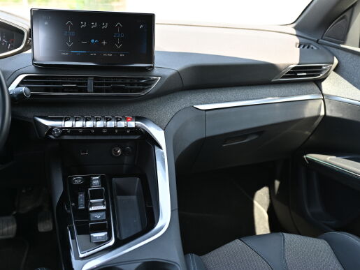 Peugeot 5008 Allure Pack 1,2 Pure Tech EAT8