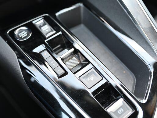 Peugeot 5008 GT 1,2 PureTech 130k EAT8