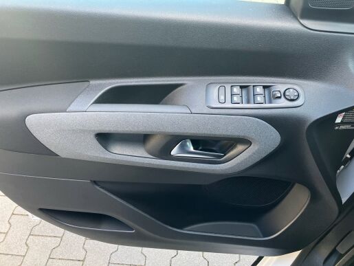 Peugeot Rifter 1.5 BlueHDi 100k BVM6 ALLURE