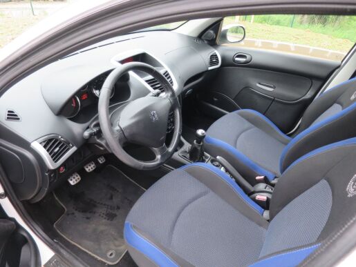Peugeot 206 +1.4HDi POHODA