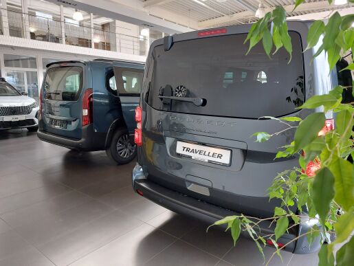 Peugeot Traveller Traveller Business L3 BlueHDi 180 S&S EAT8       