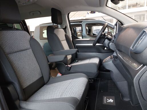 Peugeot Traveller Traveller Business L3 BlueHDi 180 S&S EAT8       