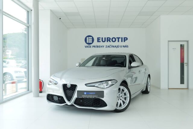 Alfa Romeo Giulia